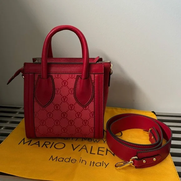 ❤️Valentino Monogram Handbag - Picture 5 of 13